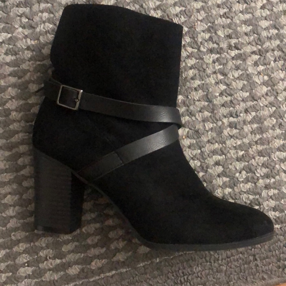Never been worn New Directions bootie